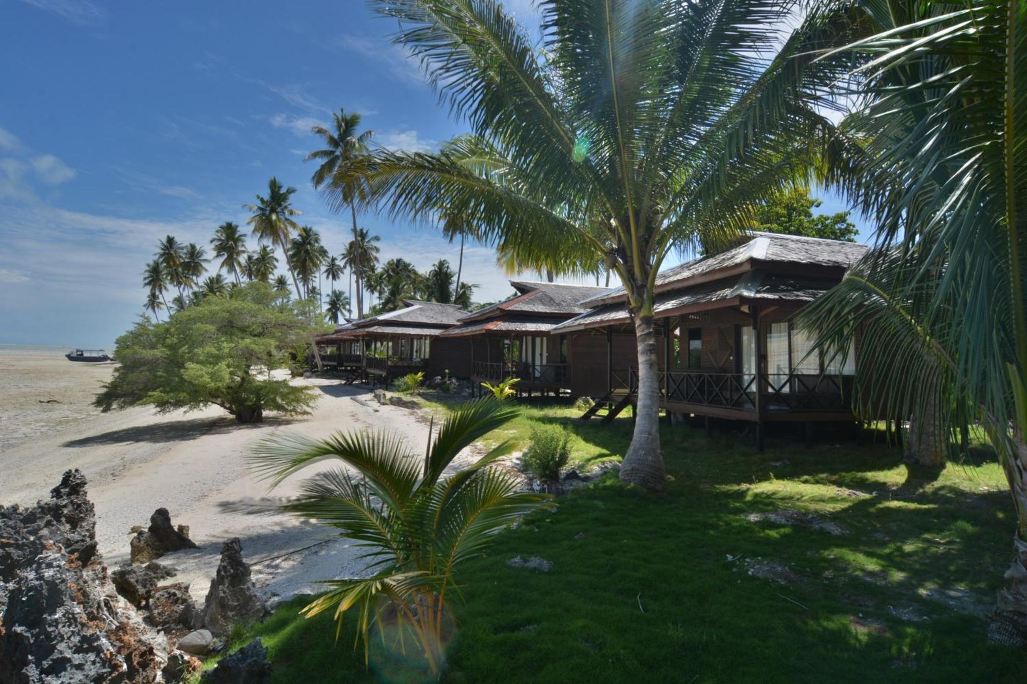 Nunukan Island Resort Maratua Island Екстериор снимка
