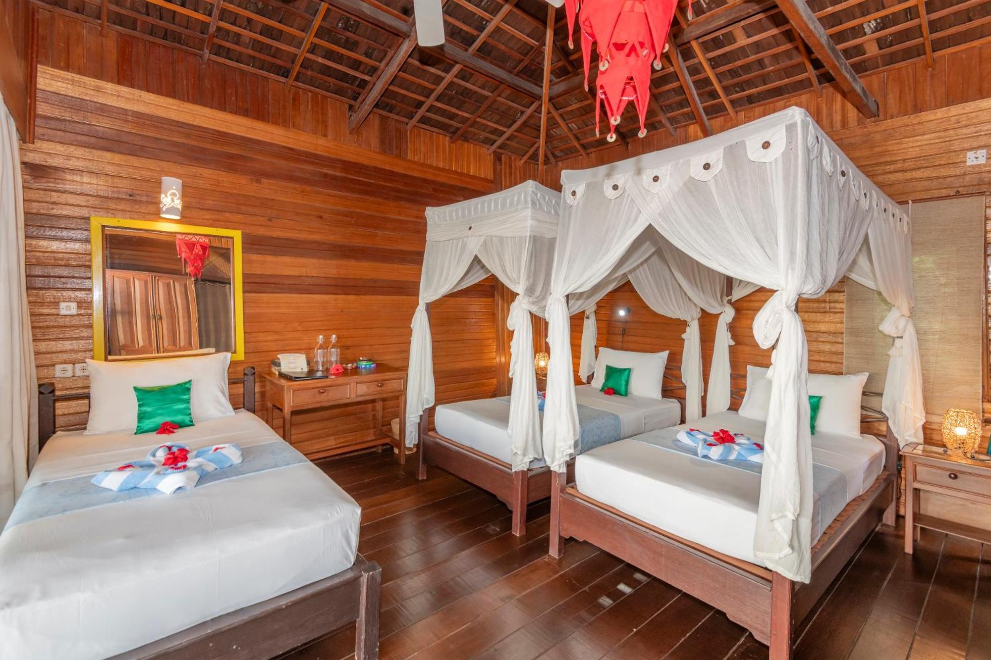 Nunukan Island Resort Maratua Island Екстериор снимка
